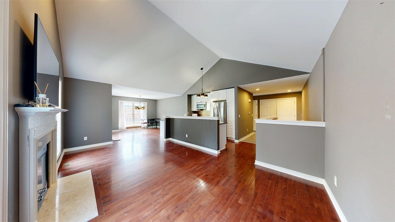 5615 Hampshire Lane Property Photo 6