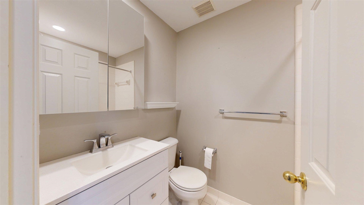 5615 Hampshire Lane Property Photo 20