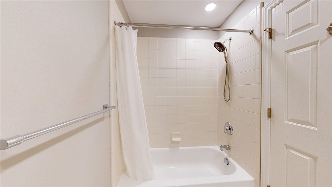 5615 Hampshire Lane Property Photo 21