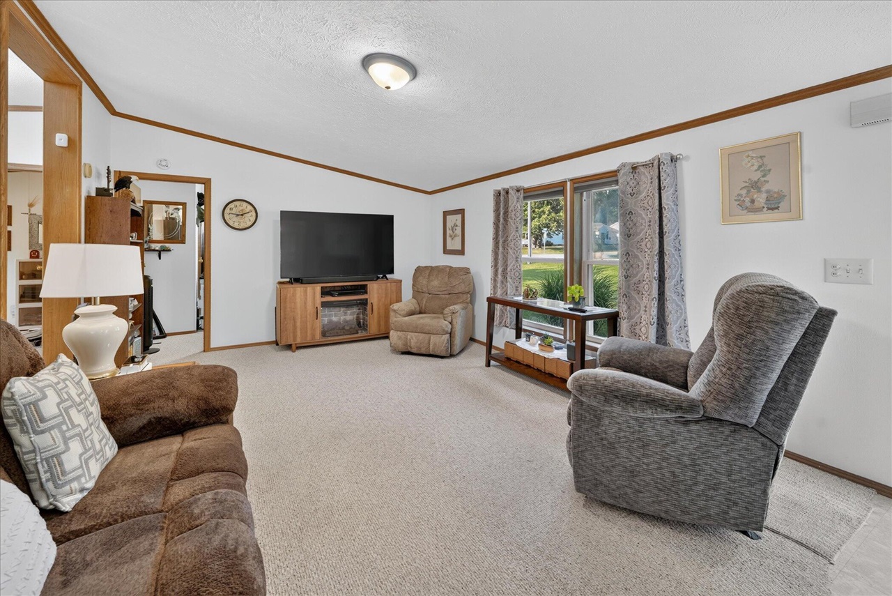 3280 Carlton Boulevard Property Photo 7
