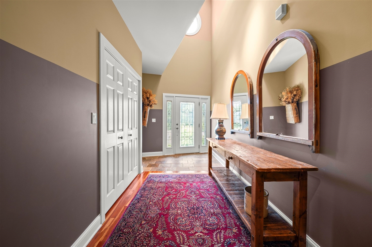 51218 Main Drive Property Photo 11