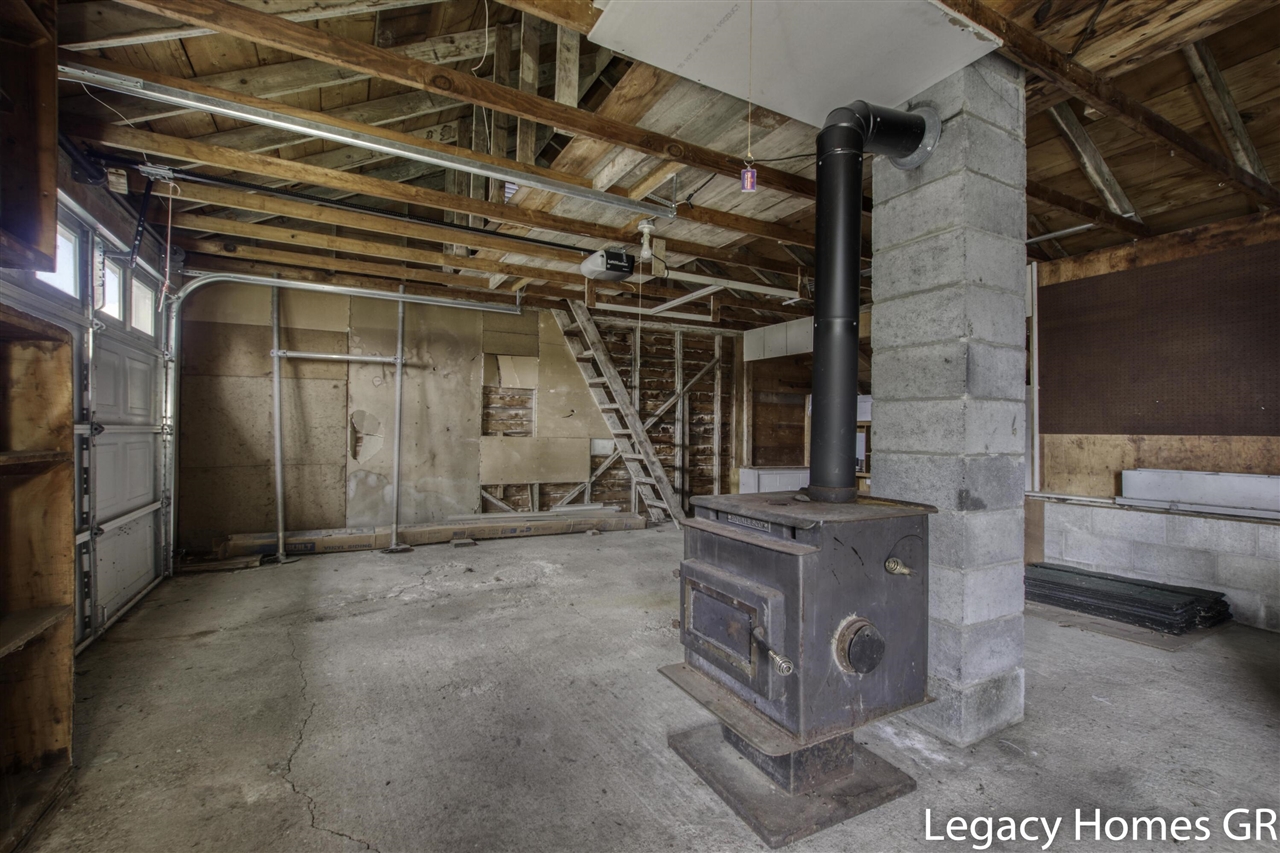 762 Parkwood Drive Property Photo 19