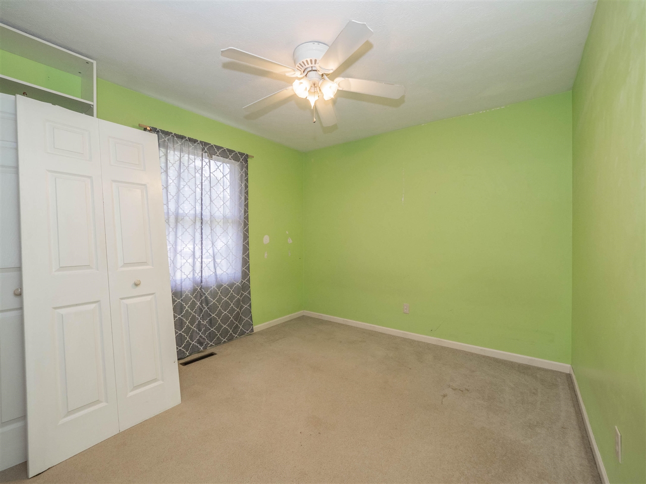 9372 W Arrowhead Drive Property Photo 10