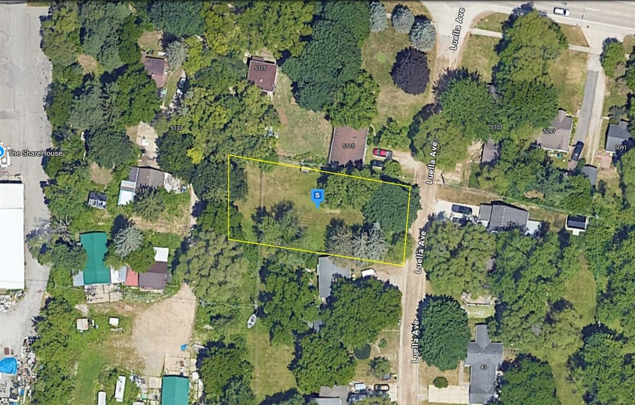 40 Luella Avenue Property Photo 1