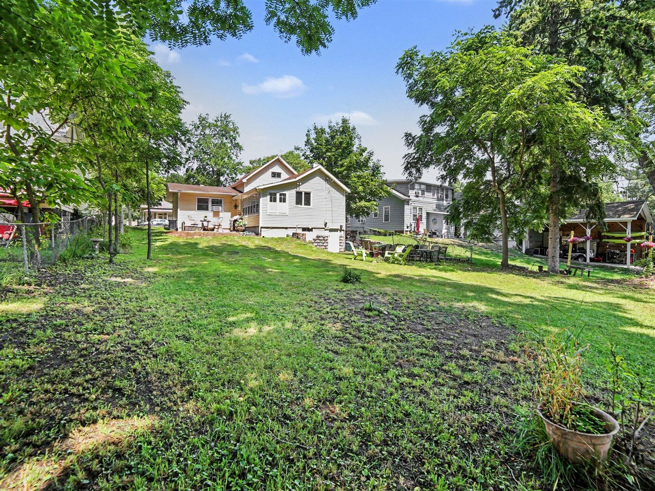 612 E Melendy Street Property Photo 18