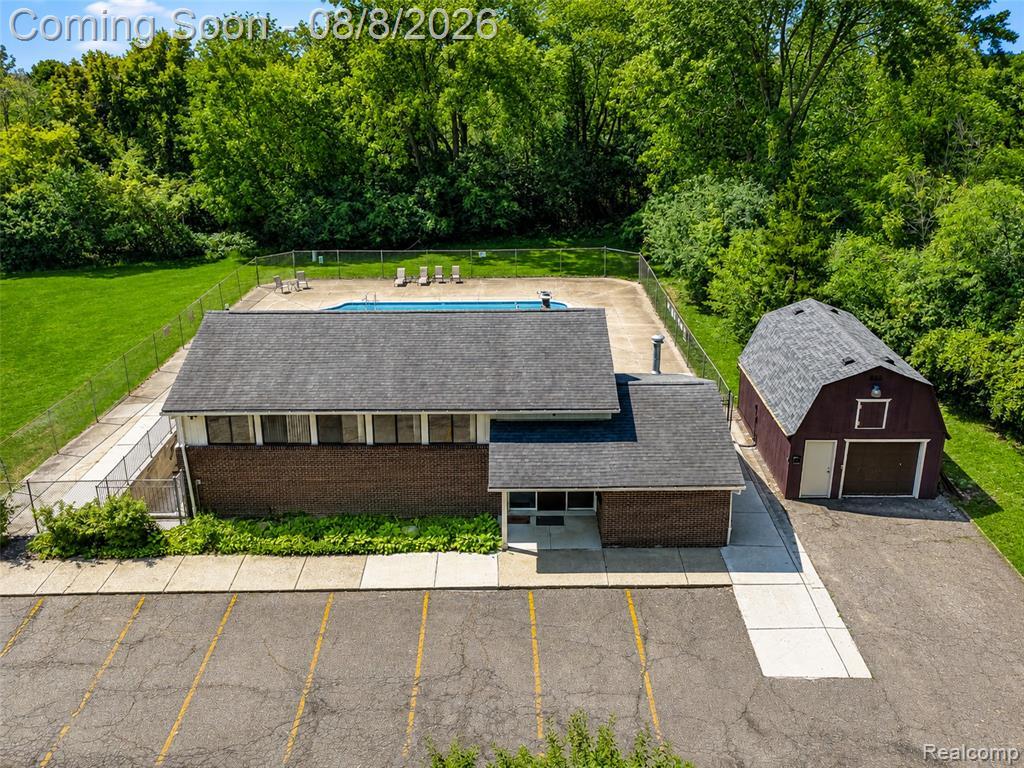 8358 Lakeview Court Property Photo 19