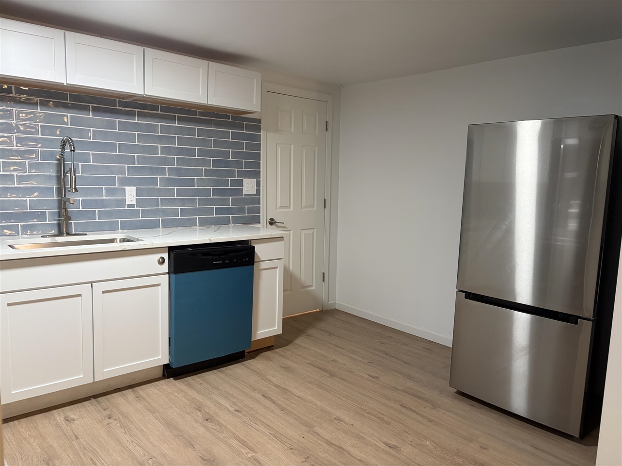 315 Kingsley Avenue Property Photo 7