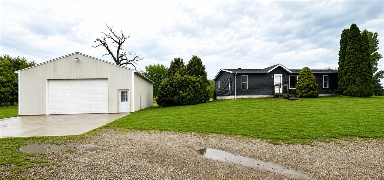 12945 Saddler Road Property Photo 1