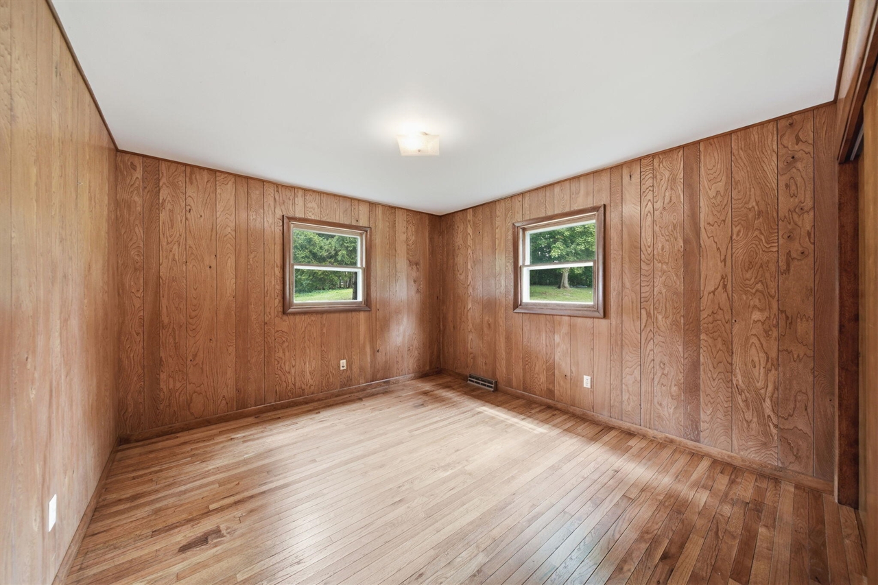 3109 Queen Street Property Photo 20