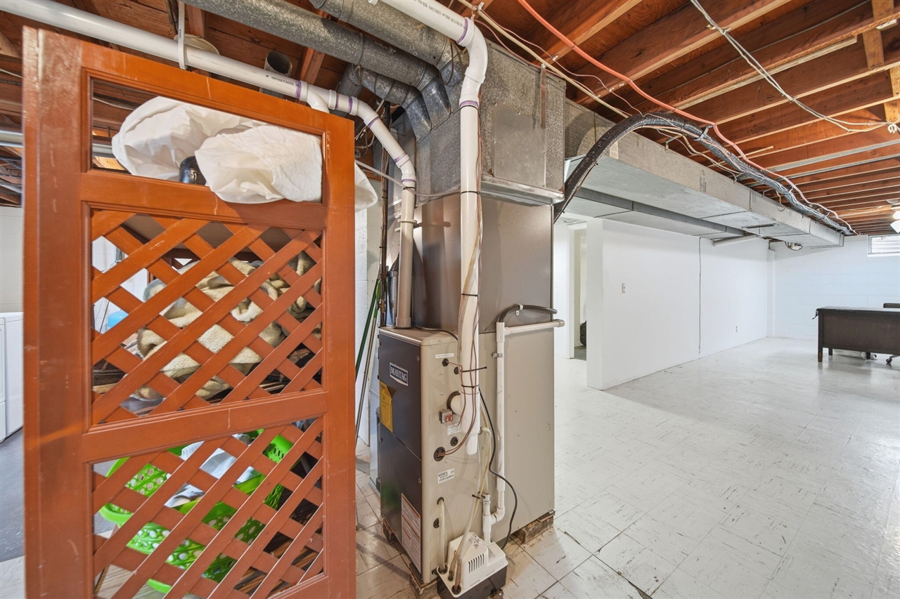 3109 Queen Street Property Photo 28