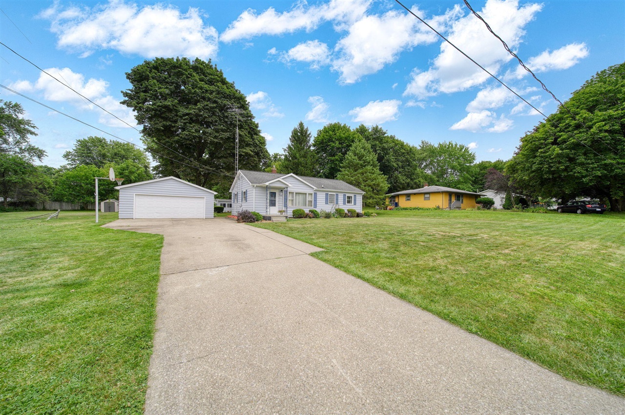 3109 Queen Street Property Photo 41