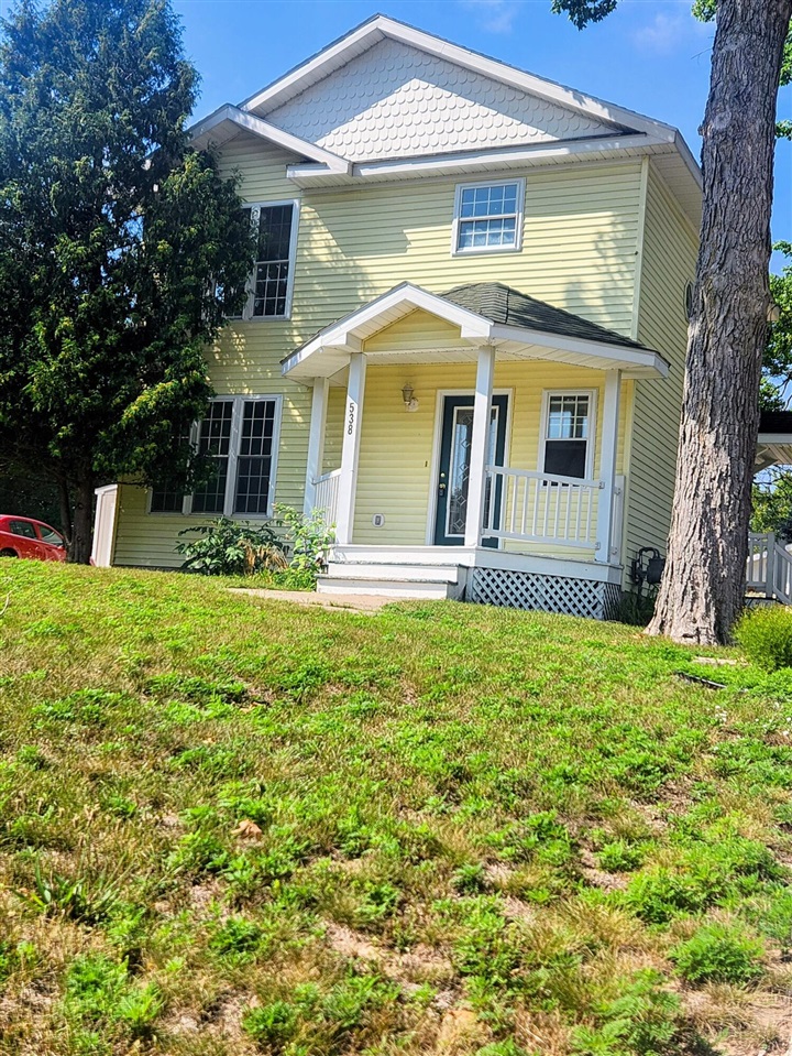 538 W Upton Avenue Property Photo 1