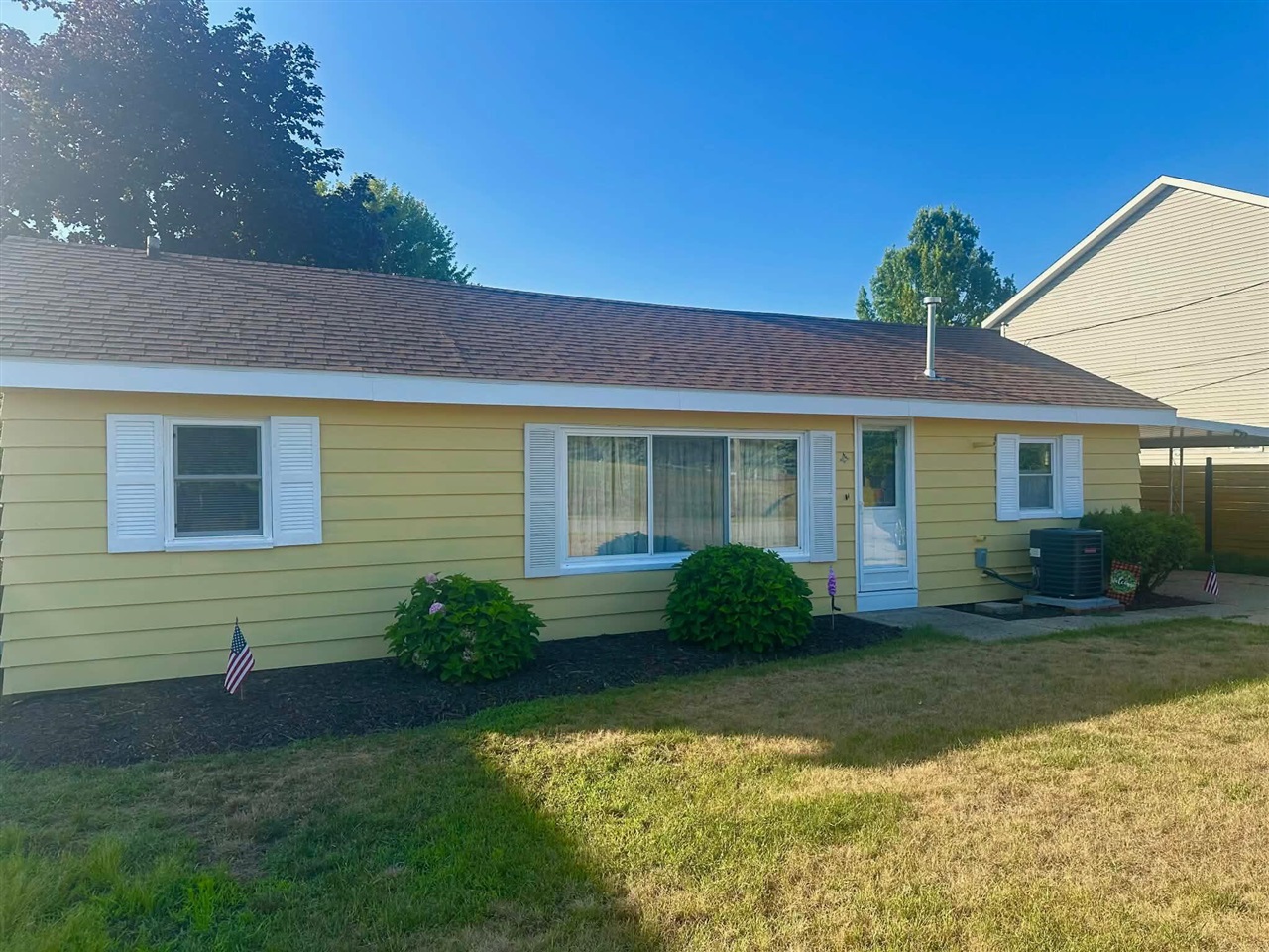 2165 Van Dyke Street Property Photo 5
