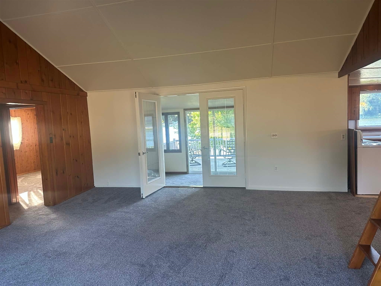2165 Van Dyke Street Property Photo 15