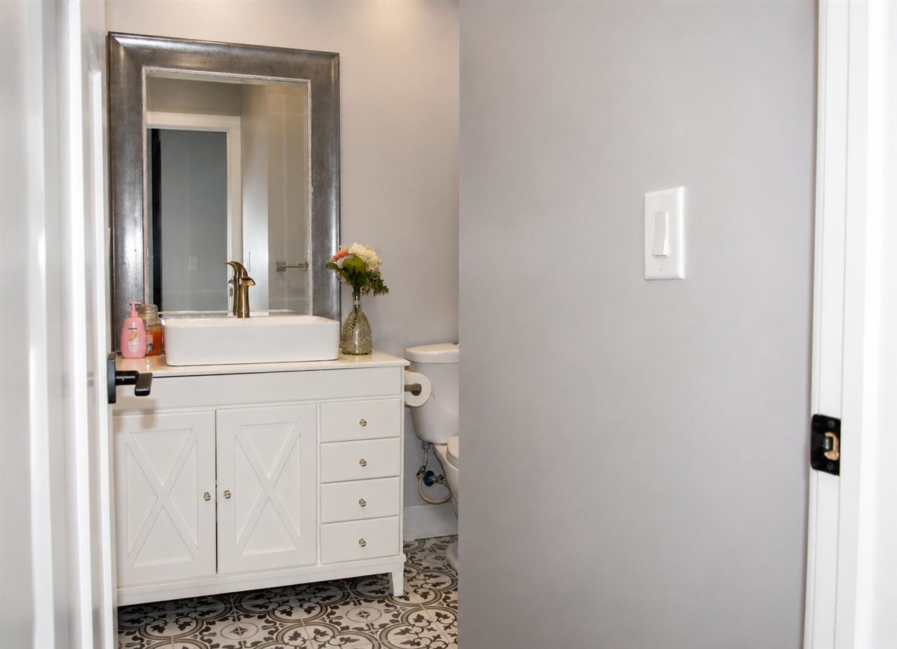 4142 Sayles Road Property Photo 16