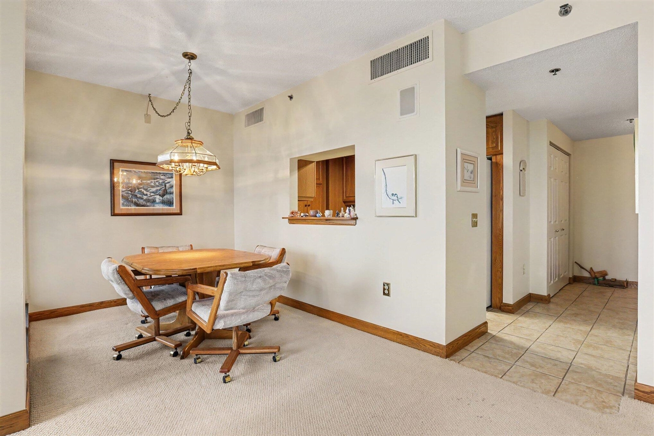 109 Campau Circle Property Photo 5