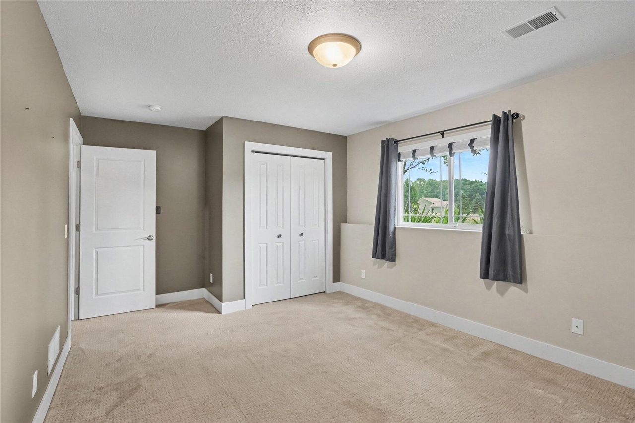 32190 Pinedale Lane Property Photo 19