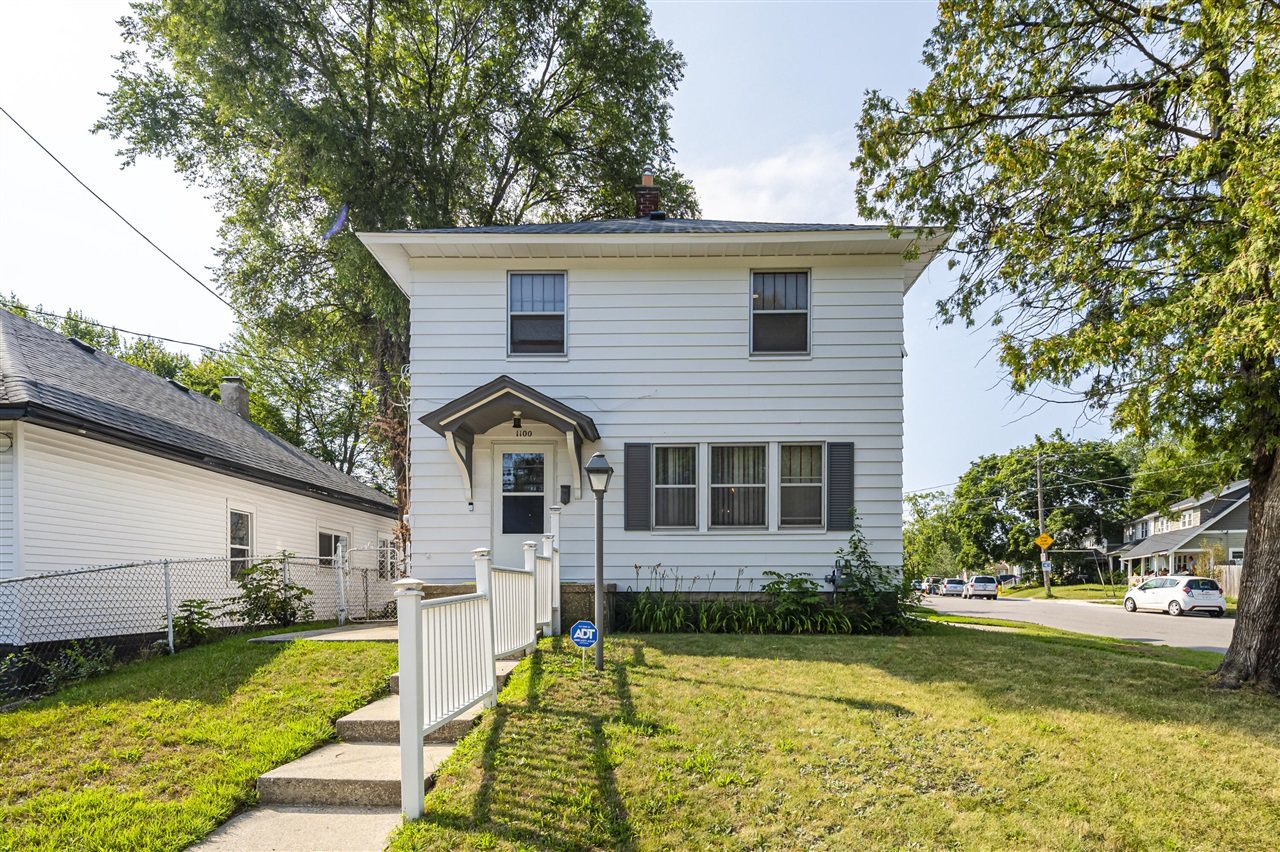 1100 Dickinson Street Property Photo 1
