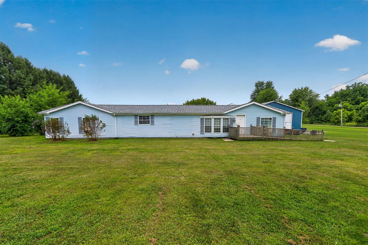 30083 M 62 Property Photo 2