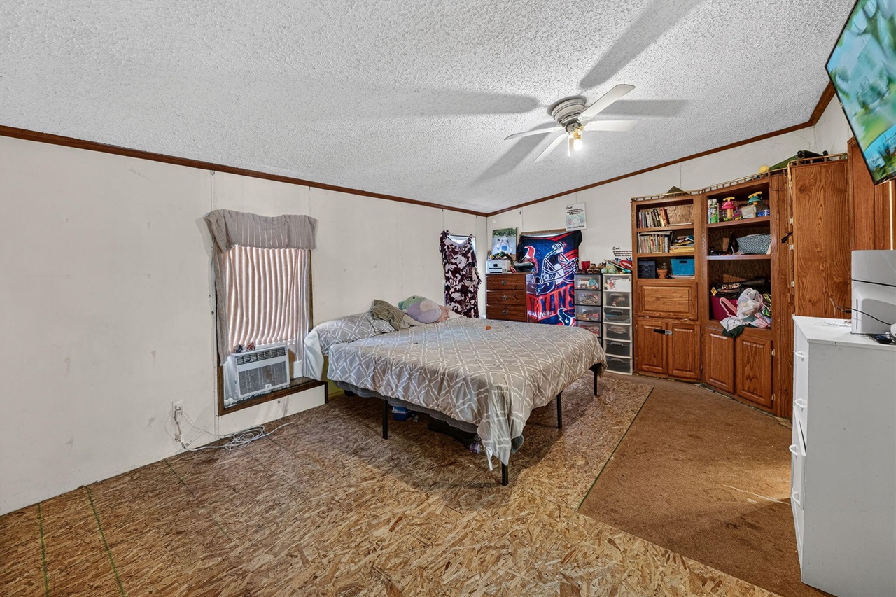 30083 M 62 Property Photo 20