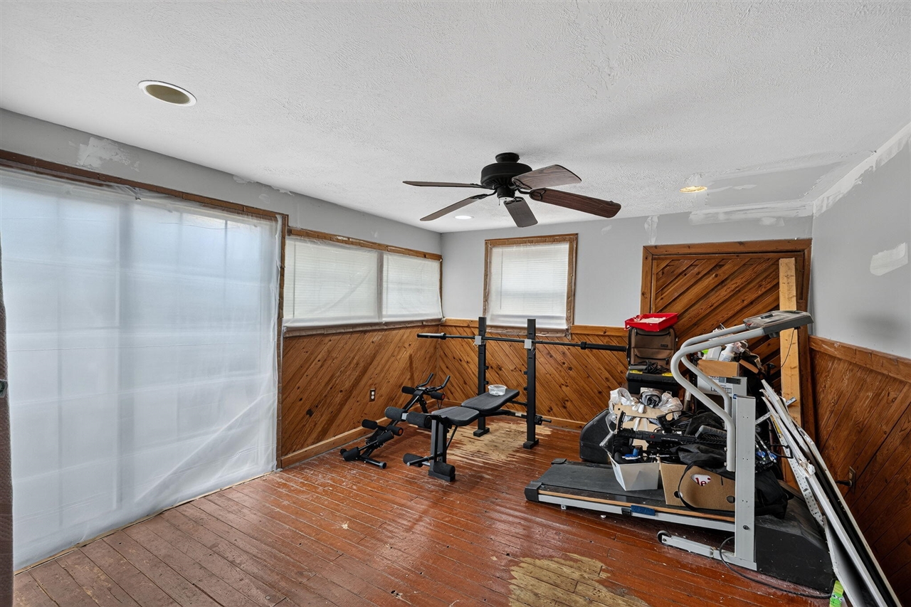 30083 M 62 Property Photo 26
