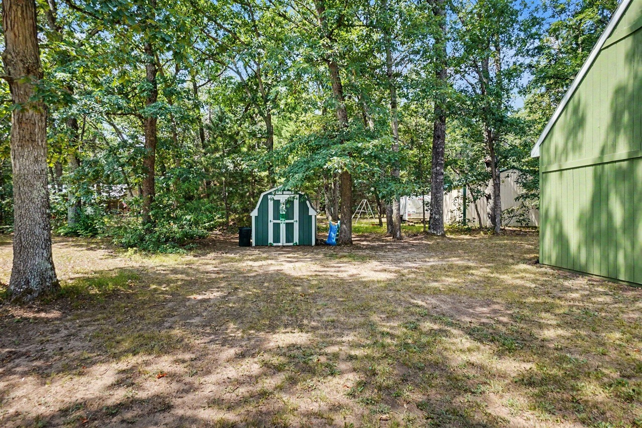 11821 S Red Cedar Avenue Property Photo 15