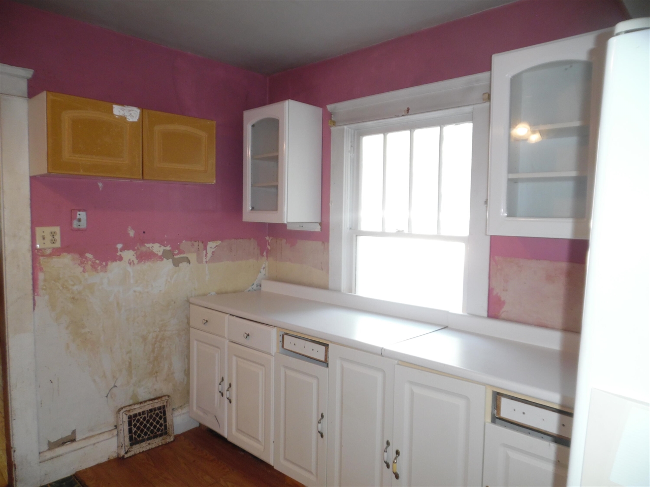 305 W High Street Property Photo 14