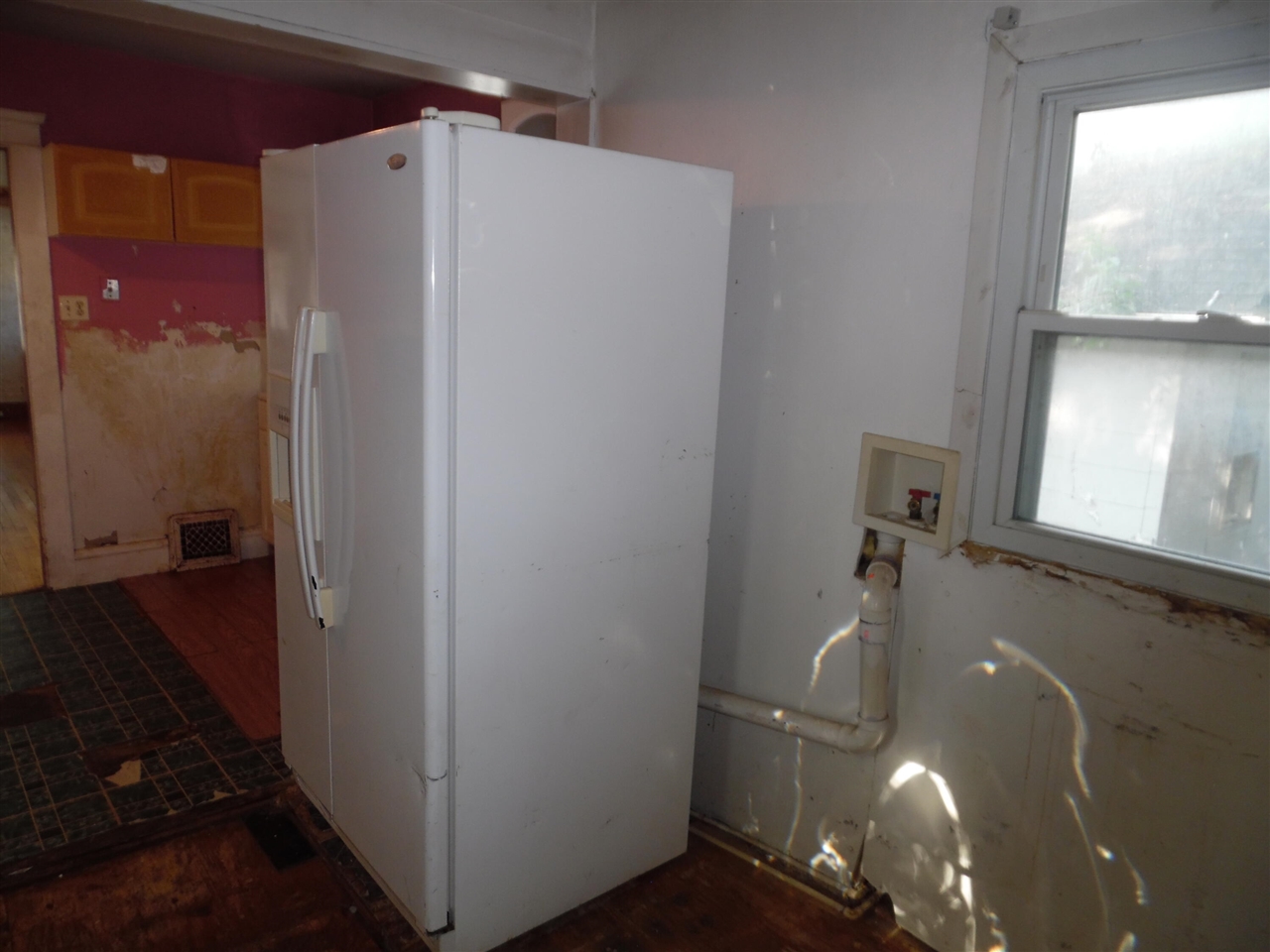 305 W High Street Property Photo 15