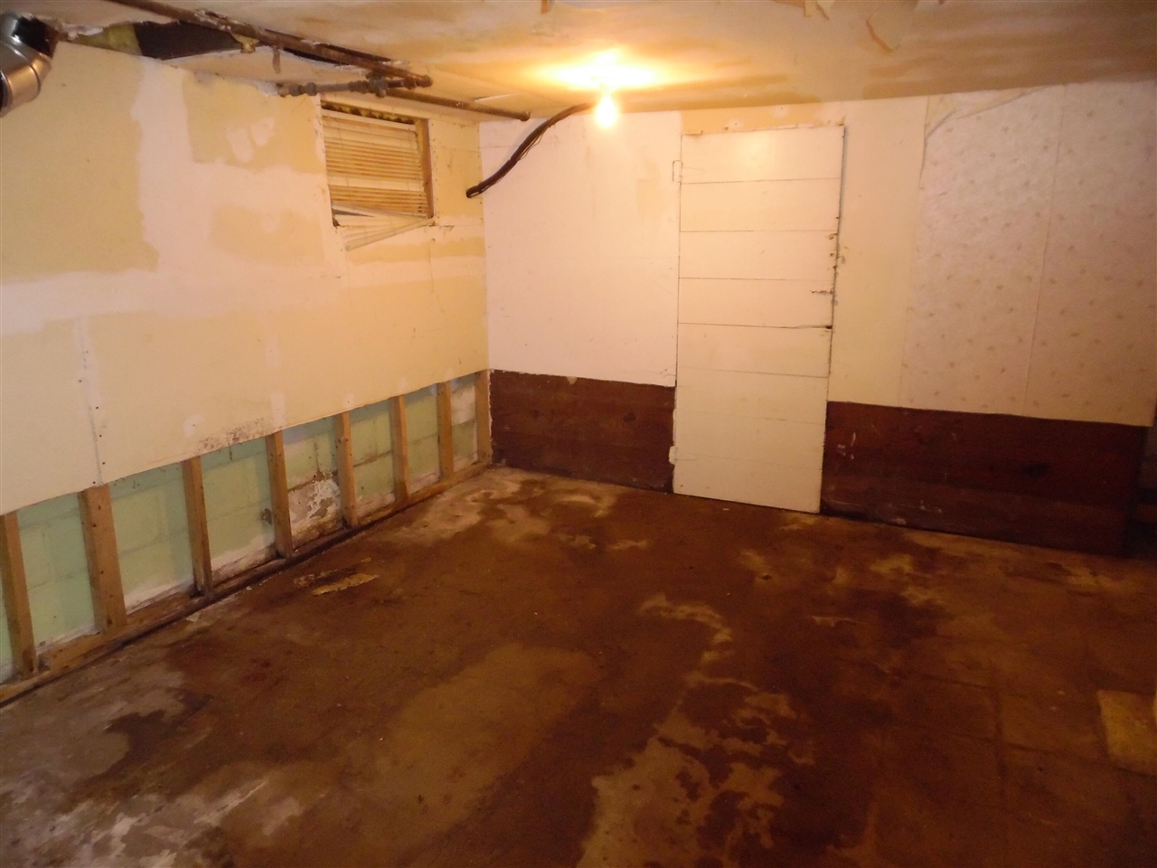305 W High Street Property Photo 31