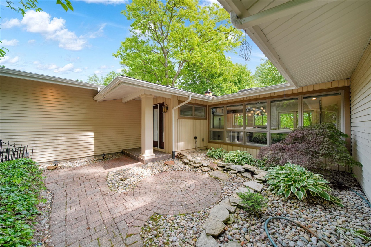 11901 Killarny Circle Property Photo 8