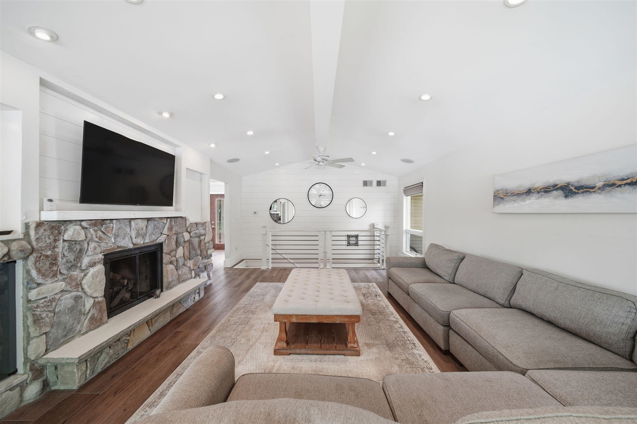 11901 Killarny Circle Property Photo 26