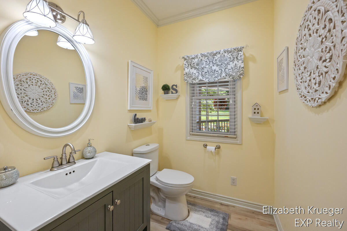 8350 Winterforest Drive Property Photo 30