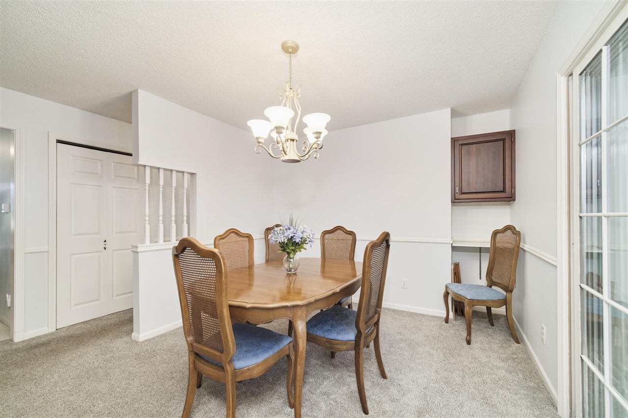 2615 Hill Road Property Photo 10