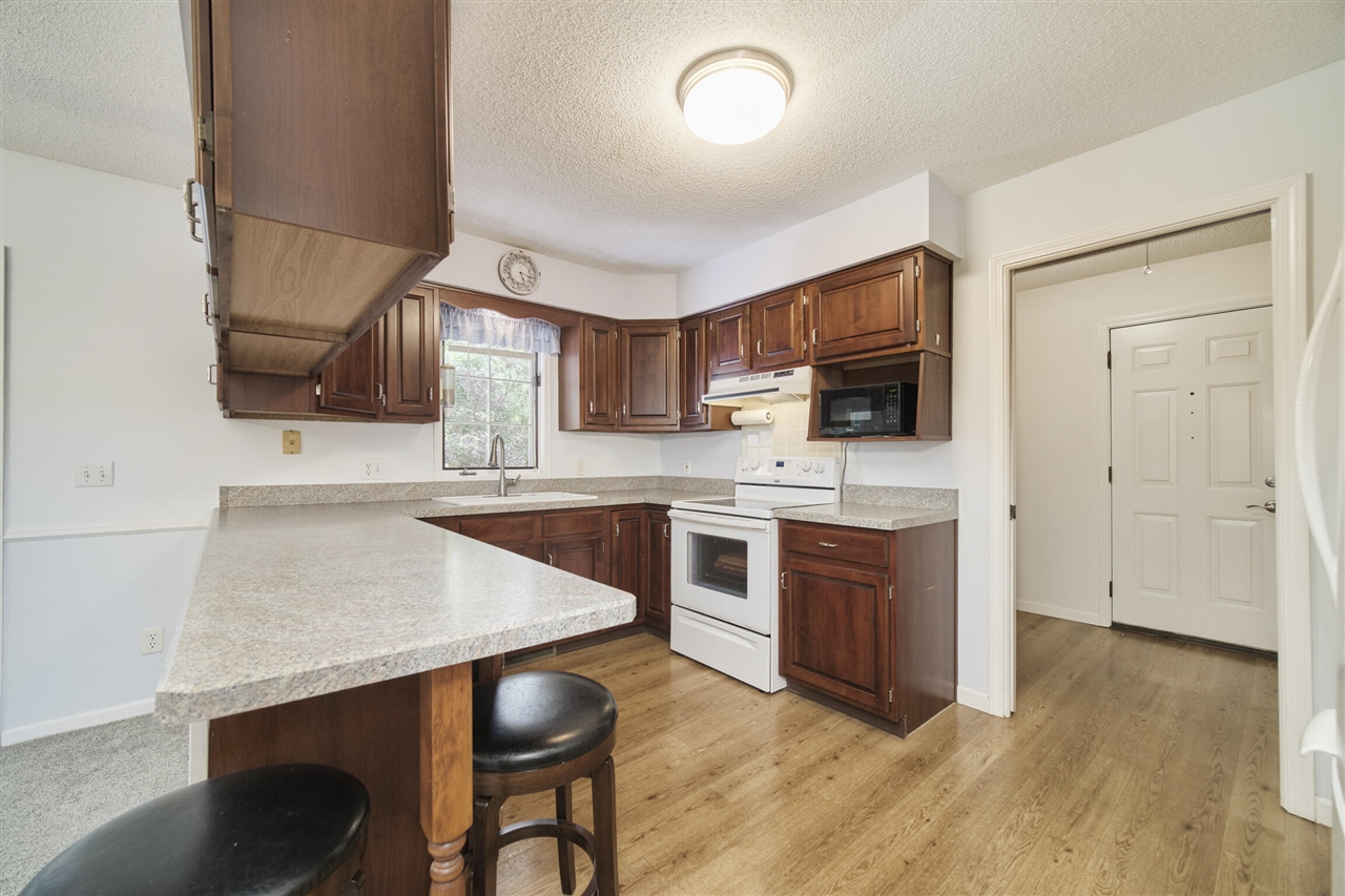 2615 Hill Road Property Photo 12
