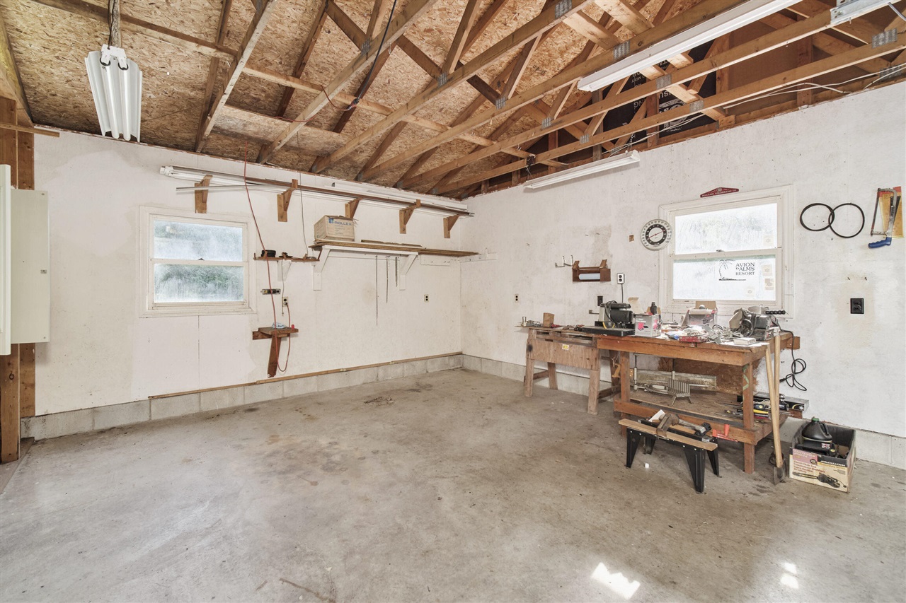2615 Hill Road Property Photo 40