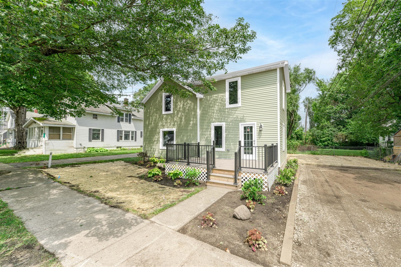 109 Michigan Avenue Property Photo 1