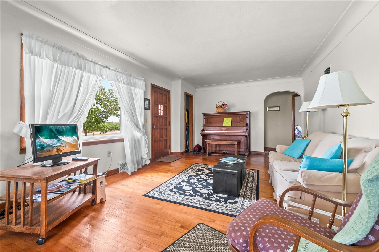 3600 E Territorial Road Property Photo 8