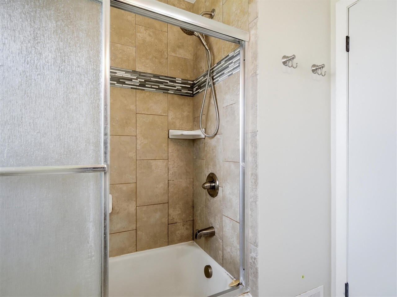 1181 Kay Parkway Property Photo 10
