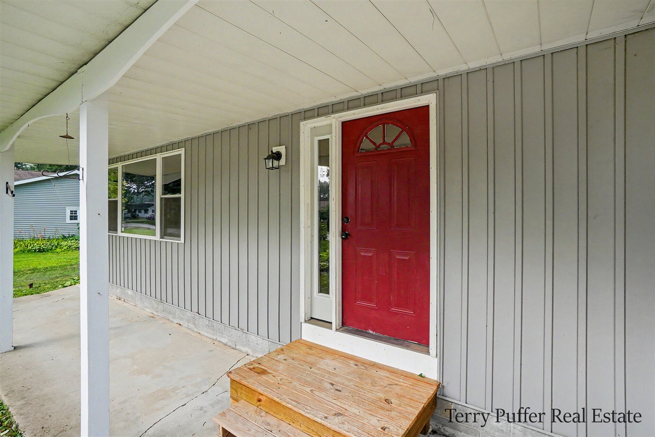 1107 Lancelot Drive Property Photo 4