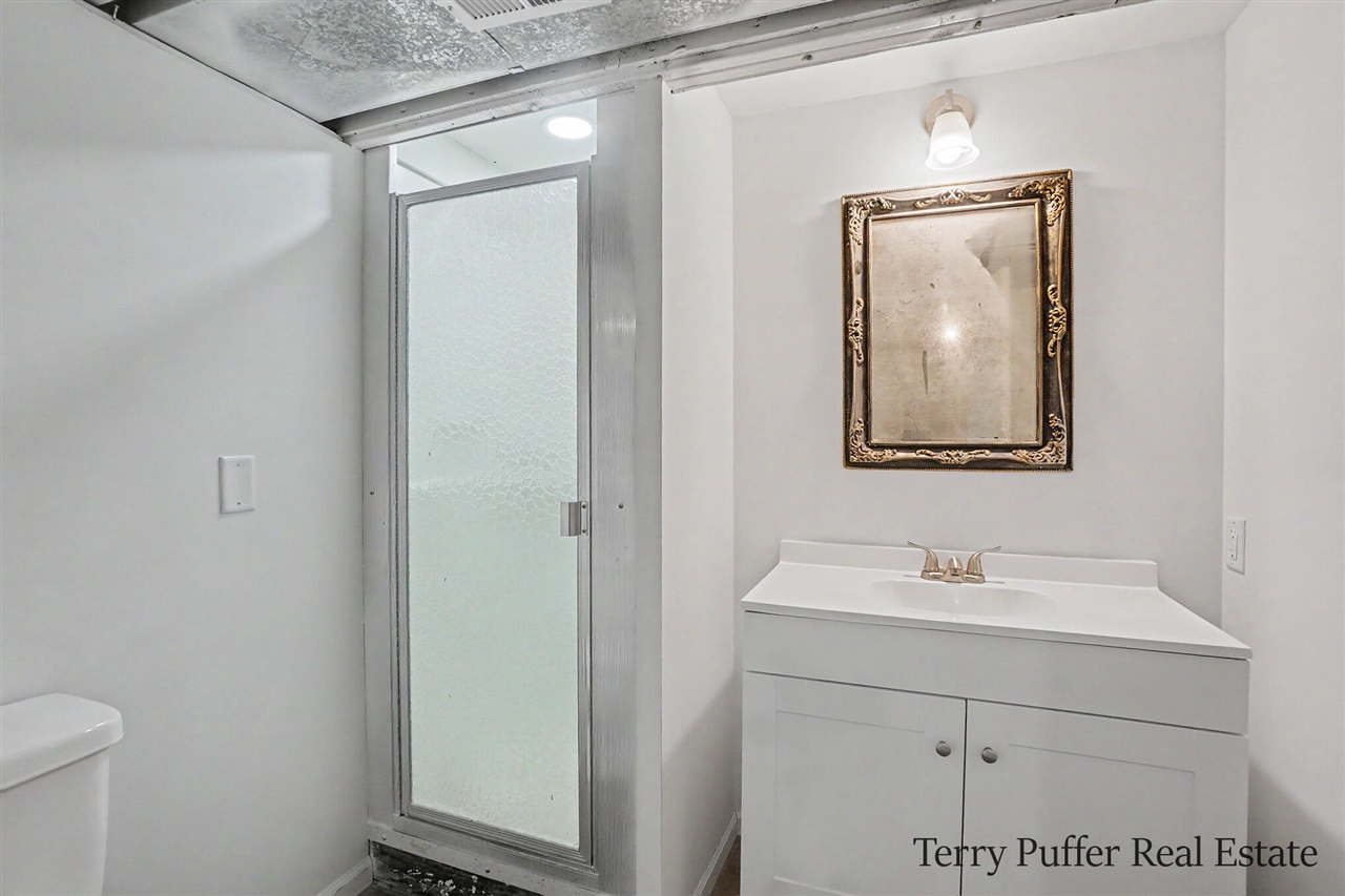1107 Lancelot Drive Property Photo 17