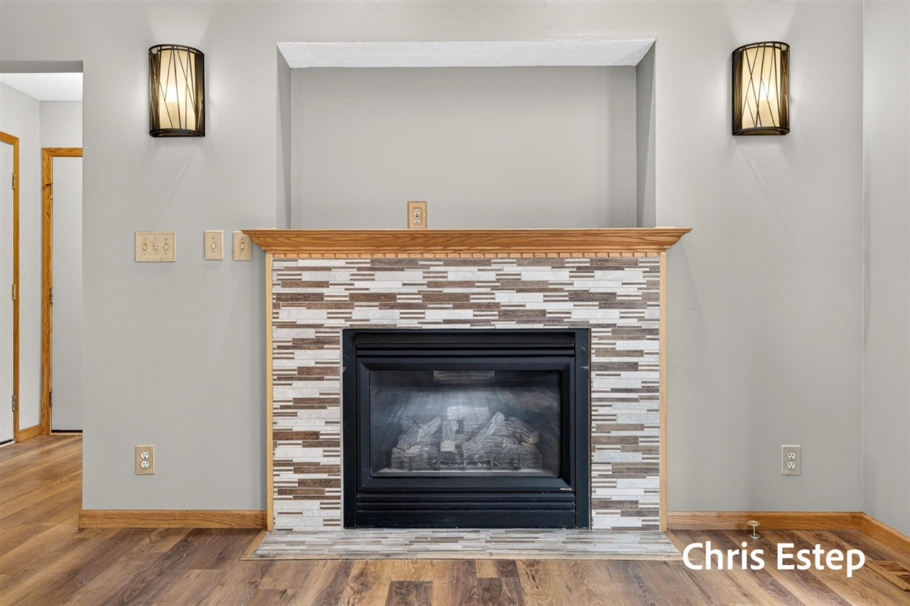 18127 Lovell Road Property Photo 13