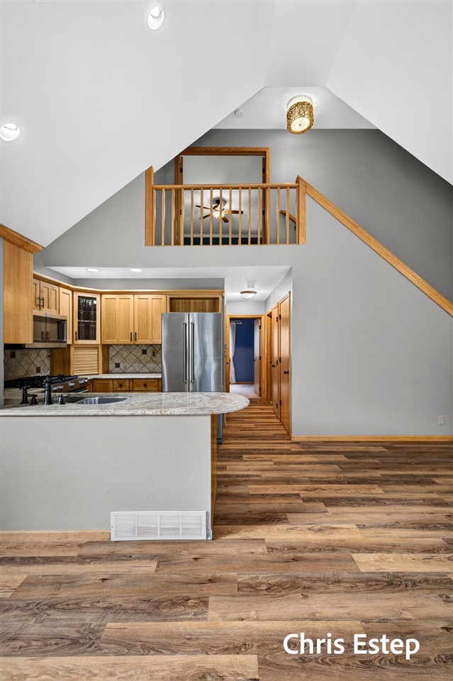 18127 Lovell Road Property Photo 15