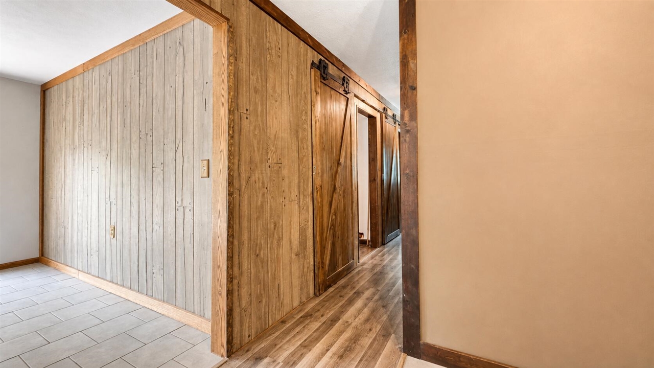 6278 Brooklyn Road Property Photo 9