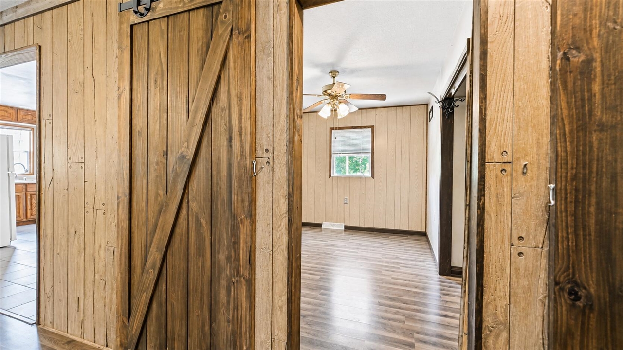 6278 Brooklyn Road Property Photo 10