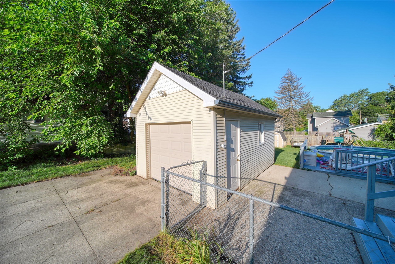 622 Kennedy Street Property Photo 19
