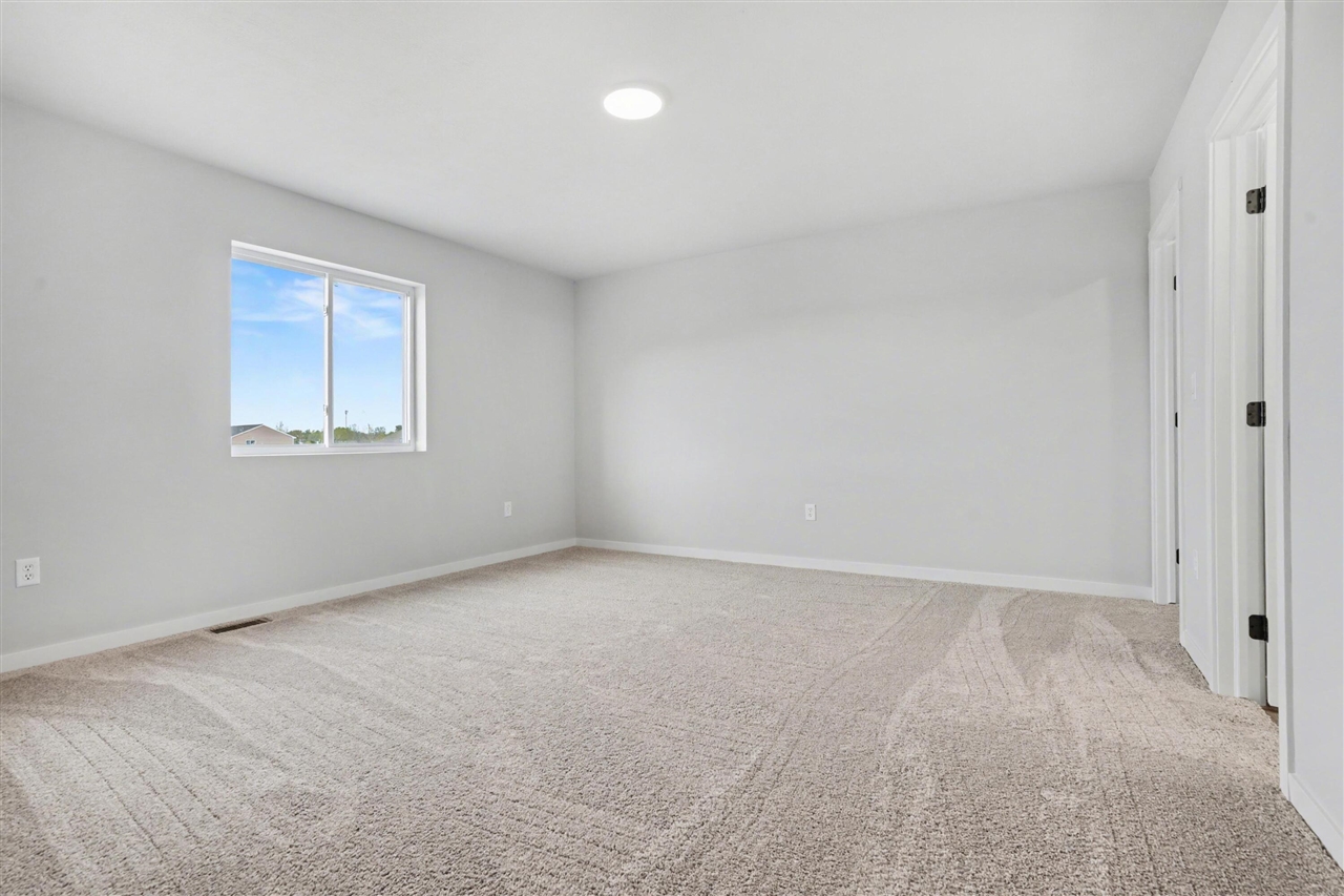 1663 Aspen Trails Property Photo 11