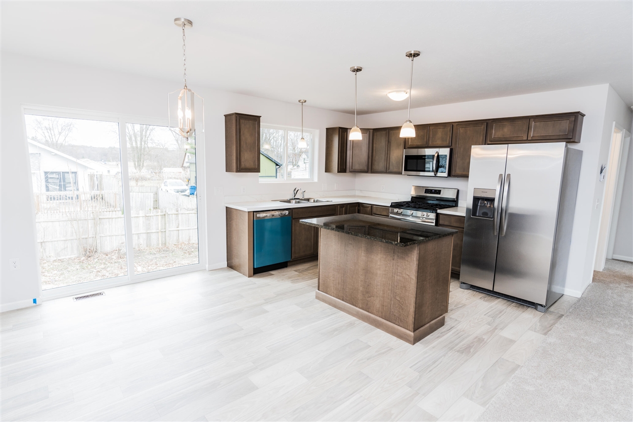 165 Gooding Street Property Photo 3