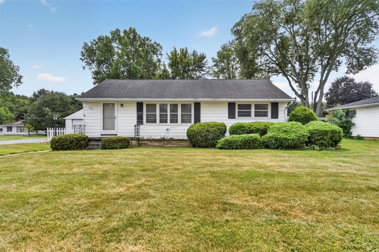 1515 Devonshire Road Property Photo 5