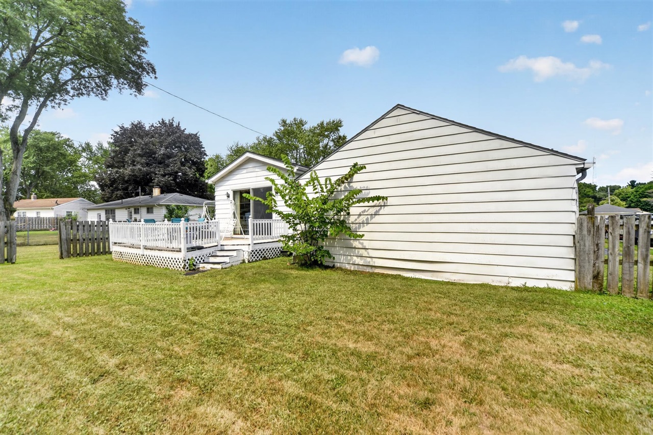 1515 Devonshire Road Property Photo 11