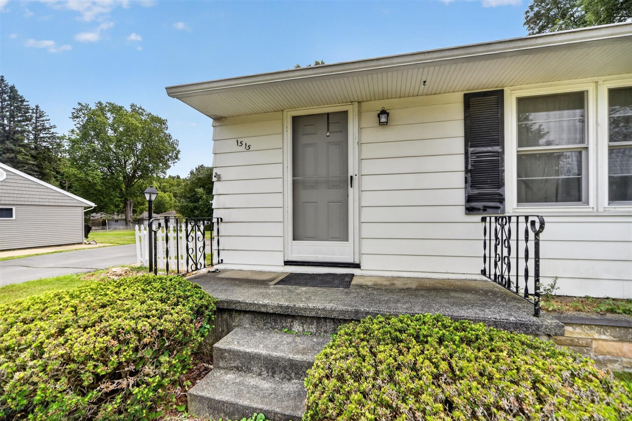 1515 Devonshire Road Property Photo 14